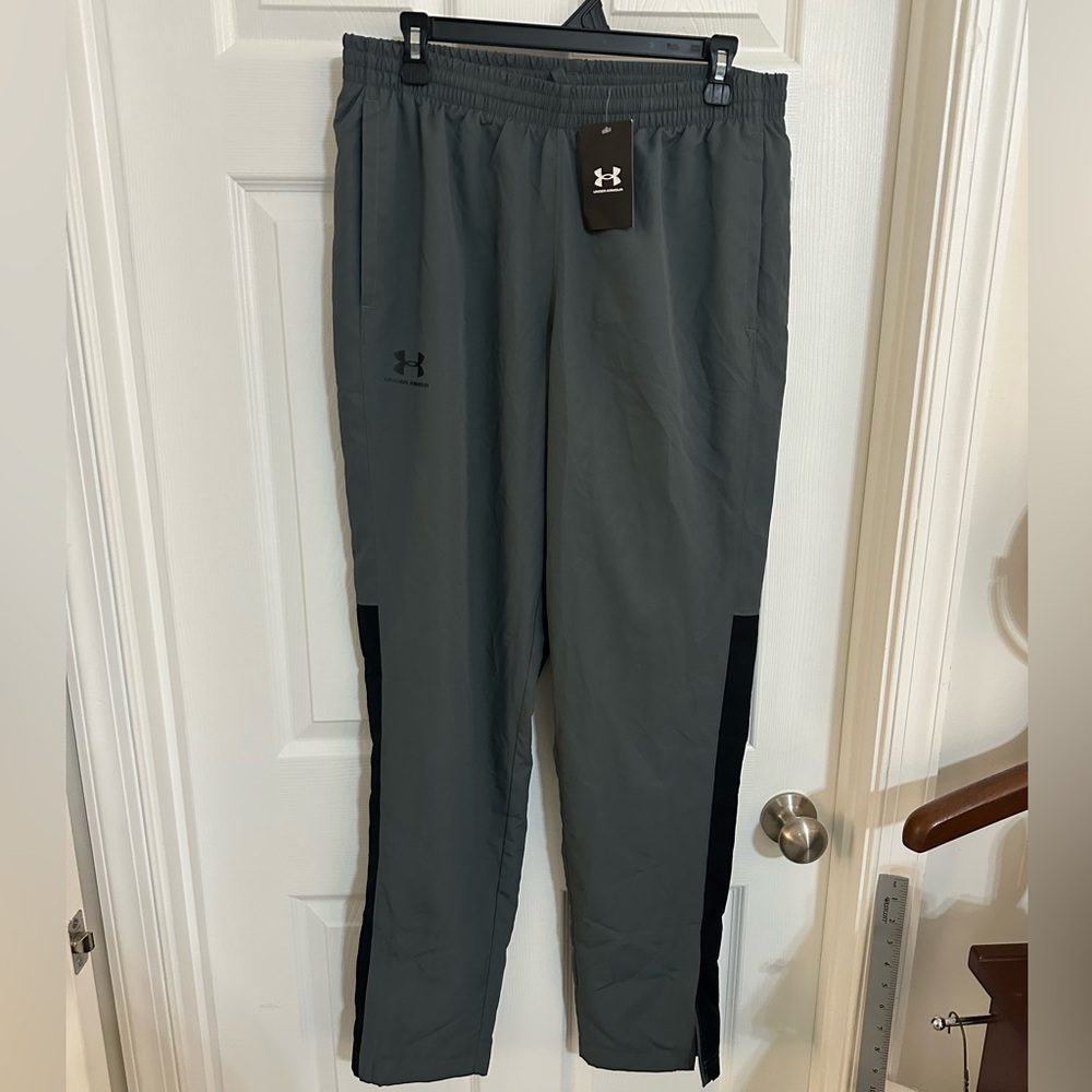 Under Armour Men's Woven Vital Workout Pants